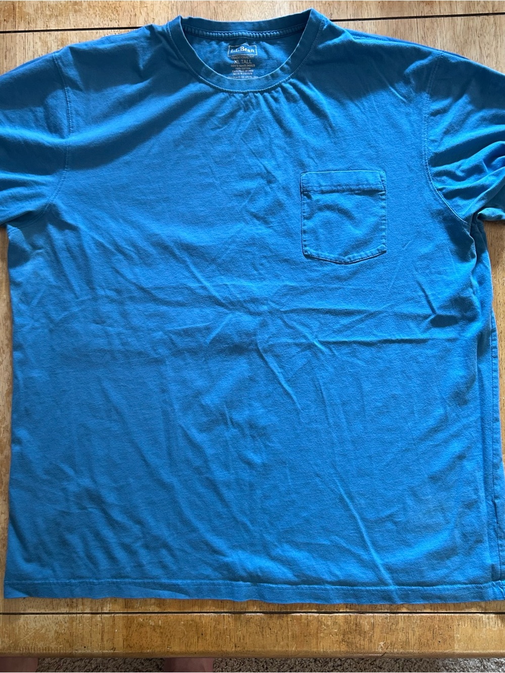 L.L. Bean Men's Royal  Blue Short-Sleeve Pocket T-Shirt